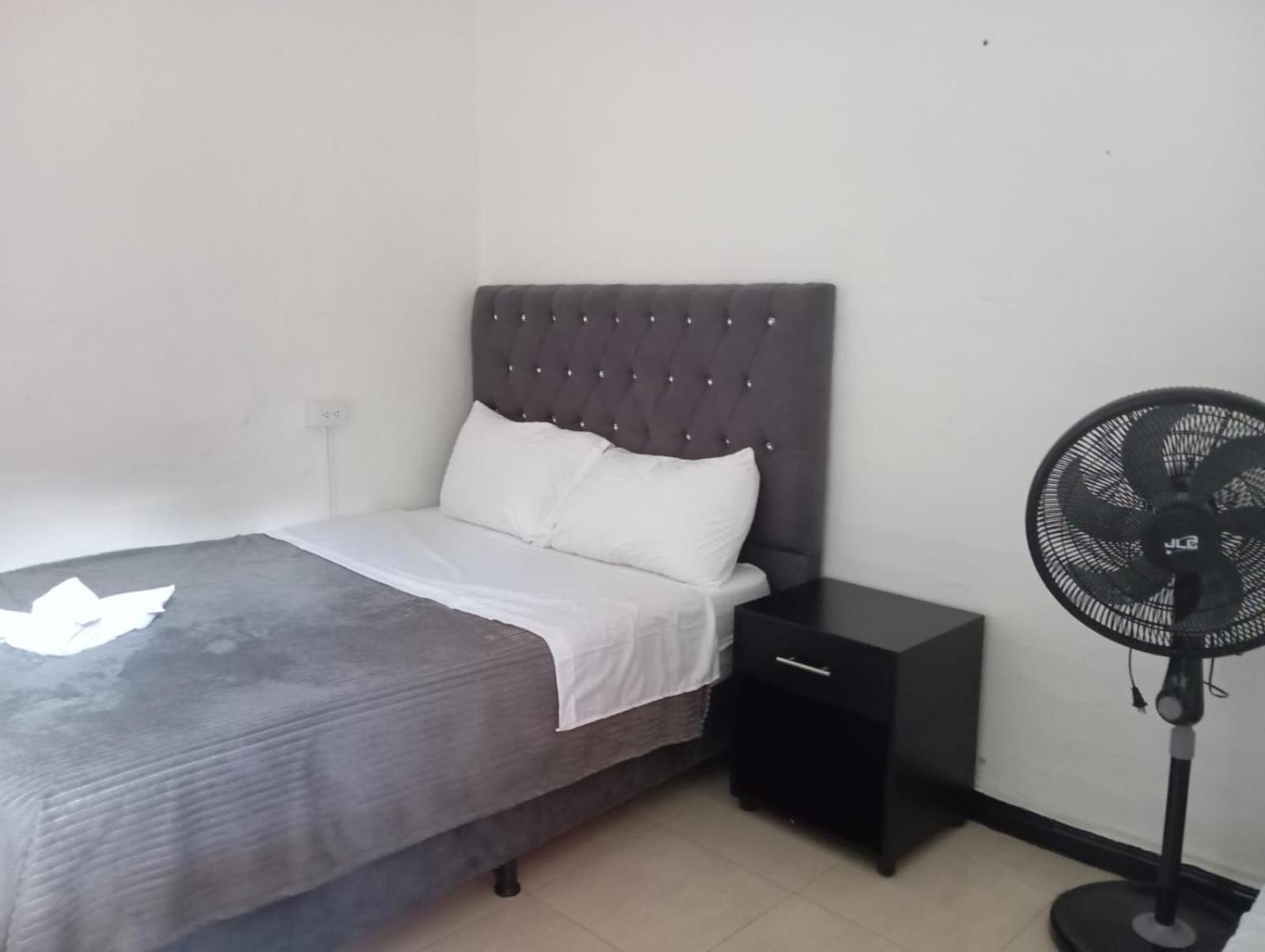 Hotel Casa Corleone Garzón Buitenkant foto